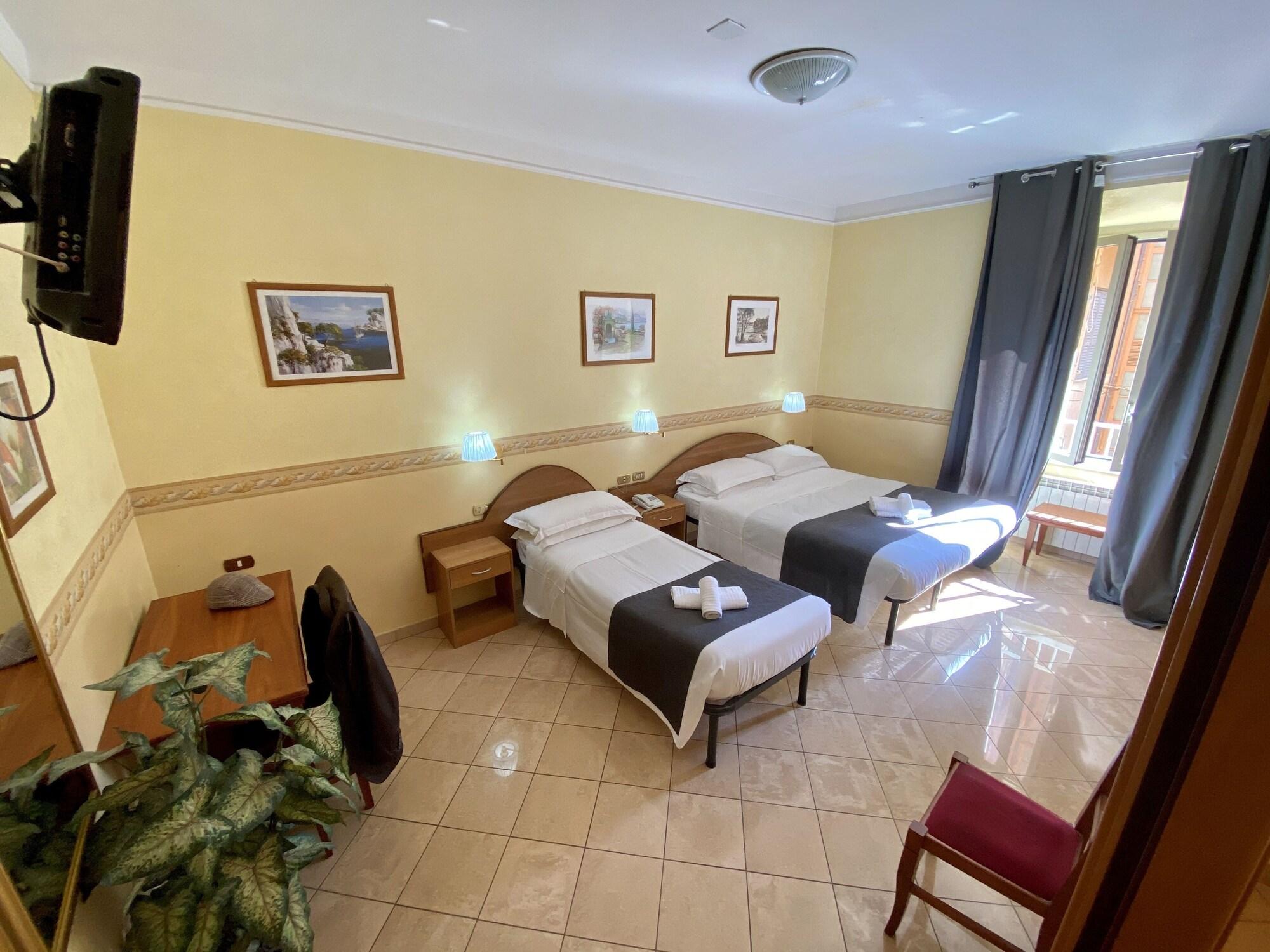 Hotel Resi Rom Exteriör bild
